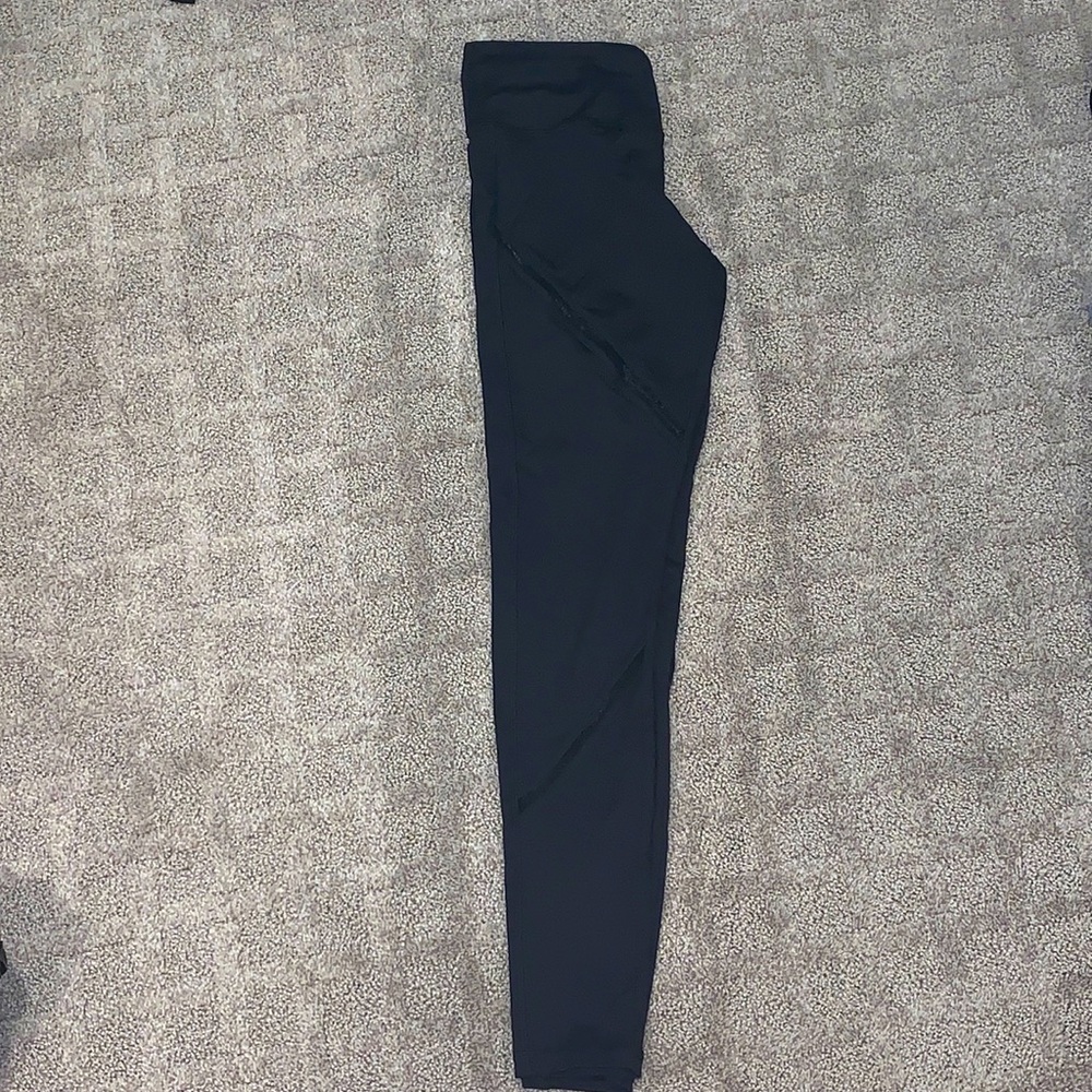 Forever 21 black leggings